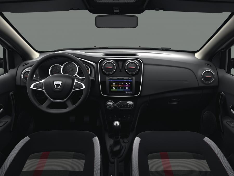 Торпедо Dacia Sandero Stepway Techroad 2019 года  (фото 4 из 6)